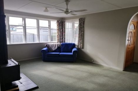 Photo of property in 11 Hartgill Crescent, Dannevirke, 4930