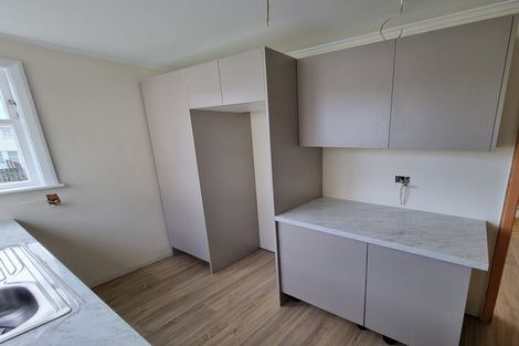 Photo of property in 66- 68 Waihora Crescent, Waitangirua, Porirua, 5024