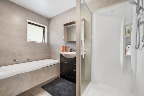 Photo of property in 3 Karepe Lane, Kumeu, 0810