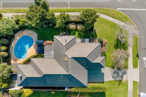 Photo of property in 21 Cate Road, Rototuna, Hamilton, 3210