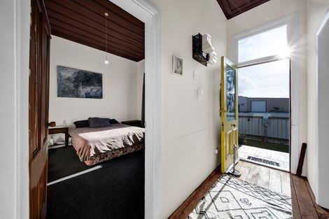 Photo of property in 78 Union Street, Hawera, 4610