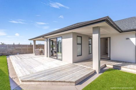 Photo of property in 168 Kupe Drive, Whitianga, 3510