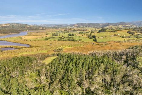 Photo of property in 92 Comers Road, Kaimarama, Whitianga, 3591