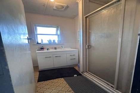 Photo of property in 214 Ti Rakau Drive, Pakuranga Heights, Auckland, 2010