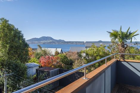 Photo of property in 8 Brunette Drive, Acacia Bay, Taupo, 3330