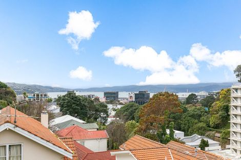 Photo of property in 3/14c Glenmore Street, Thorndon, Wellington, 6011