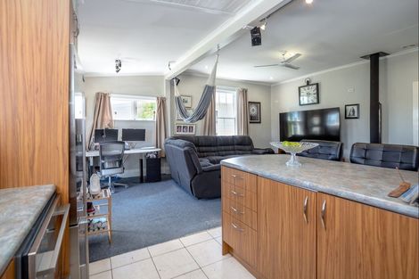 Photo of property in 20 Railway Crescent, Masterton, 5810