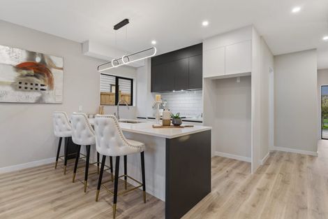 Photo of property in 80b Kahui Parade, Karaka, 2113