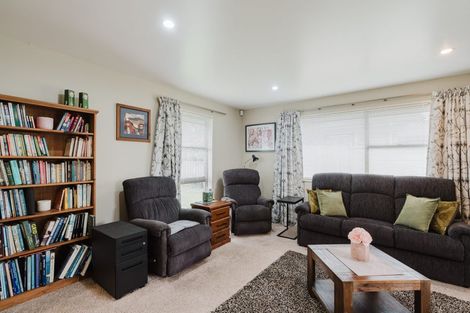 Photo of property in 32 Ranui Street, Dinsdale, Hamilton, 3204