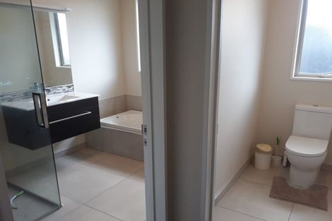 Photo of property in 8 The Runway, Wigram, Christchurch, 8042