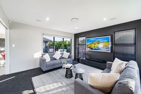 Photo of property in 73 Dynes Road, Rolleston, 7615