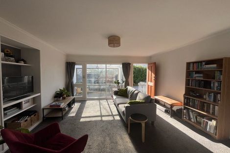 Photo of property in 1/5a Holliss Avenue, Cashmere, Christchurch, 8022