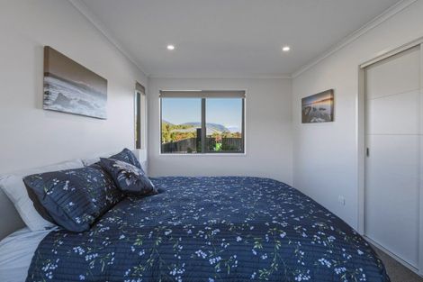Photo of property in 9 Lancewood Way, Kinloch, Taupo, 3377