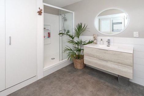 Photo of property in 3/22 Cliff Road, Tauranga, 3110