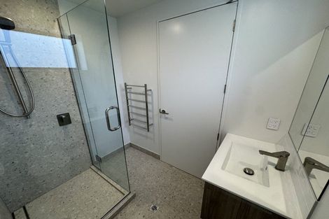 Photo of property in 8/200 Main Road North, Redwood, 8051