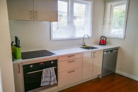 Photo of property in 6 Newington Road, Henderson, Auckland, 0612