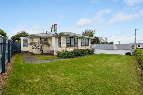 Photo of property in 17 Watene Crescent, Waitara, 4320