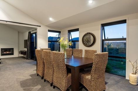 Photo of property in 21 Maurice Harding Avenue, Paerata, Pukekohe, 2124