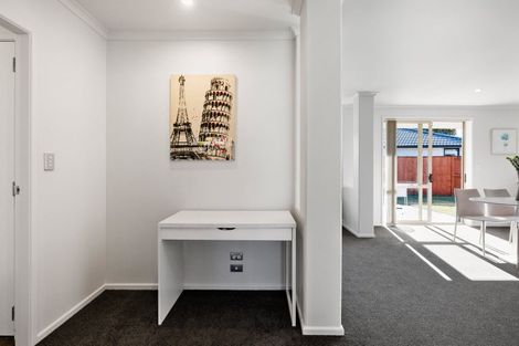 Photo of property in 5 Parkside Drive, Huntington, Hamilton, 3210