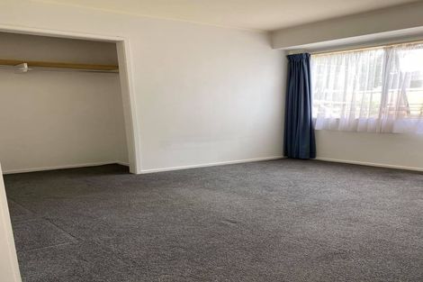 Photo of property in 72a Borich Road, Sunnyvale, Auckland, 0612