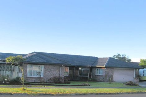 Photo of property in 150 Burswood Drive, Burswood, Auckland, 2013