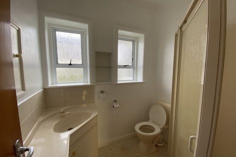Photo of property in 22 Niccol Avenue, Narrow Neck, Auckland, 0624