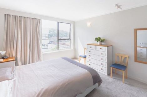 Photo of property in Hobson Court Flats, 54/70u Hobson Street, Thorndon, Wellington, 6011