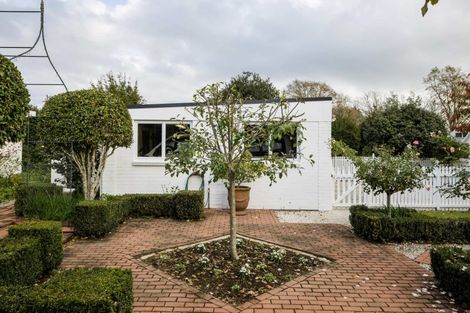 Photo of property in 25 Hall Street, Cambridge, 3434