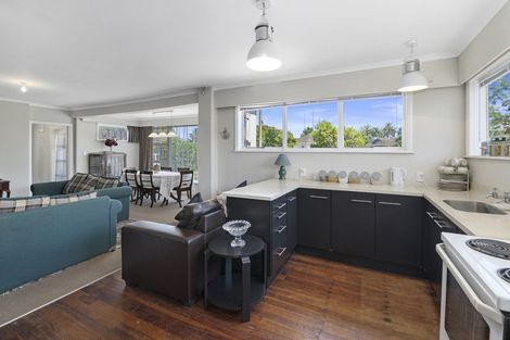 Photo of property in 11 Derby Street, Levin, 5510