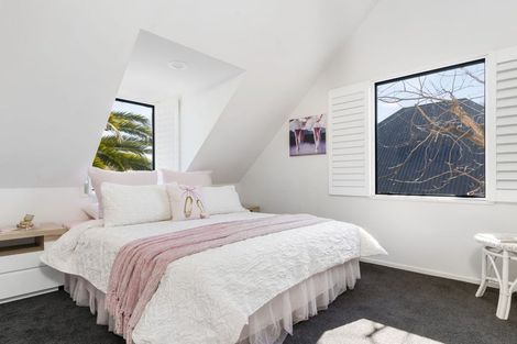 Photo of property in 2/37c Glenharrow Avenue, Avonhead, Christchurch, 8042
