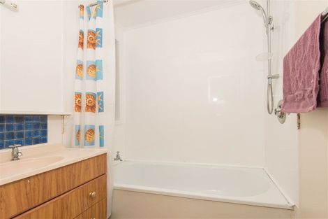Photo of property in 11u9 Trafalgar Street, Johnsonville, Wellington, 6037