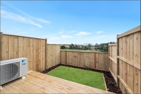Photo of property in 41 Kiato Lane, Flat Bush, Auckland, 2019
