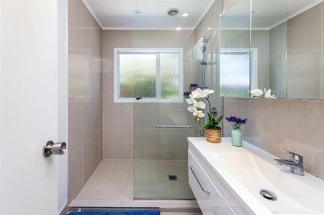 Photo of property in 3/1 Gatman Street, Birkdale, Auckland, 0626