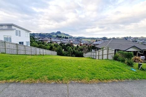 Photo of property in 72 Helenslee Road, Pokeno, 2402