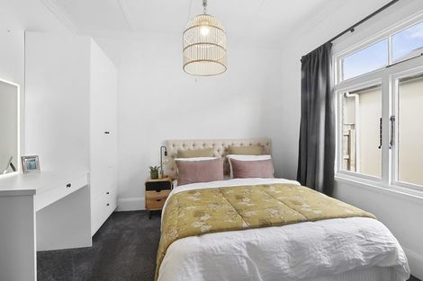 Photo of property in 372a Carrington Street, Upper Vogeltown, New Plymouth, 4310