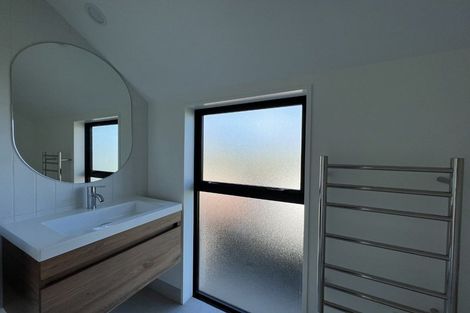 Photo of property in 2/80 Mackworth Street, Woolston, Christchurch, 8062