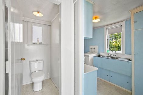 Photo of property in 2 Tupoki Street, Glen Avon, New Plymouth, 4312