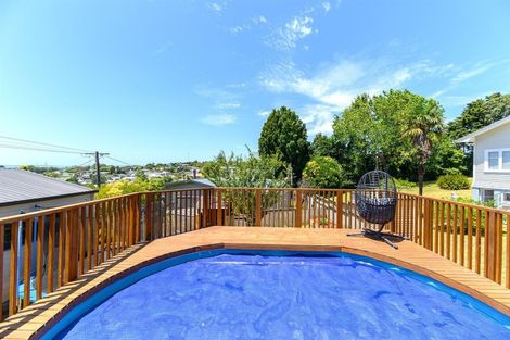 Photo of property in 112 Lincoln Park Avenue, Massey, Auckland, 0614