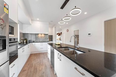 Photo of property in 7 Lawson Creek Street, Massey, Auckland, 0614