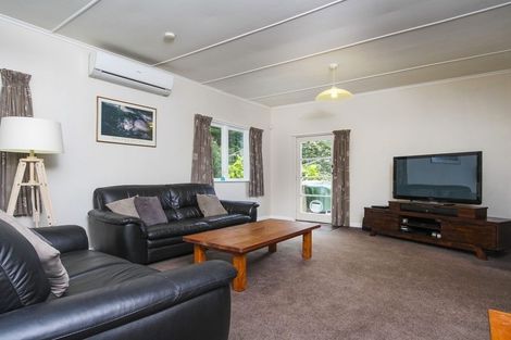 Photo of property in 59 Woodside Road, Massey, Auckland, 0614