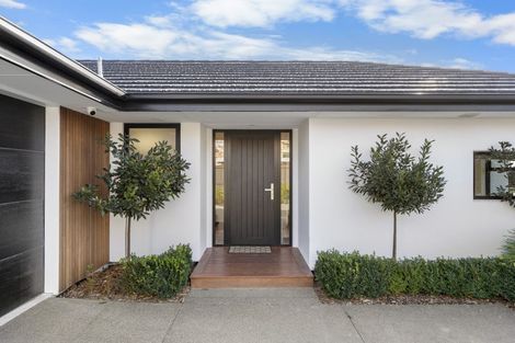 Photo of property in 25 Malaga Crescent, Harewood, Christchurch, 8051