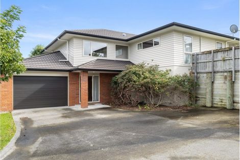 Photo of property in 13a Poto Street, Te Atatu South, Auckland, 0610