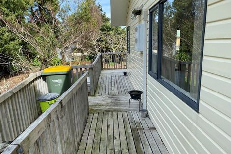 Photo of property in 395 Main Road, Huapai, Kumeu, 0810