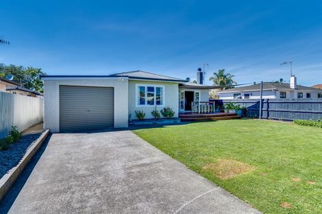 Photo of property in 20 Chester Street, Taradale, Napier, 4112