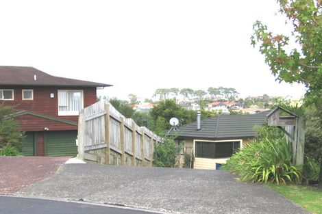 Photo of property in 7 Oystergrove Road, West Harbour, Auckland, 0618