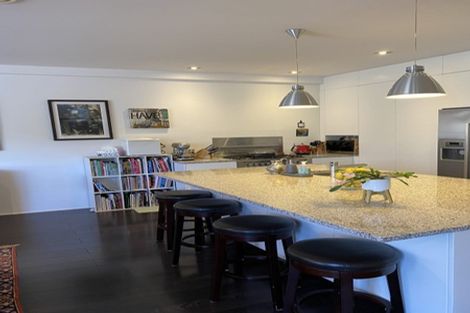 Photo of property in 27a Hikanui Drive, Havelock North, 4130