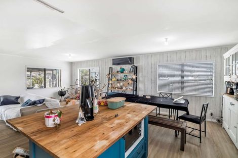 Photo of property in 117 Florence Avenue, Orewa, 0931
