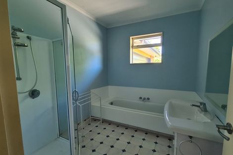 Photo of property in 5 Chamberlain Road, Masterton, 5810