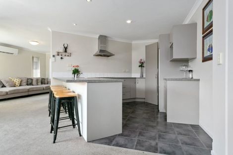 Photo of property in 12 Saffron Street, Cambridge, 3434