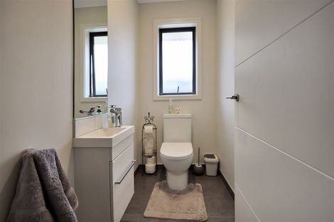 Photo of property in 7 Whiteoak Grove, Tinwald, Ashburton, 7700